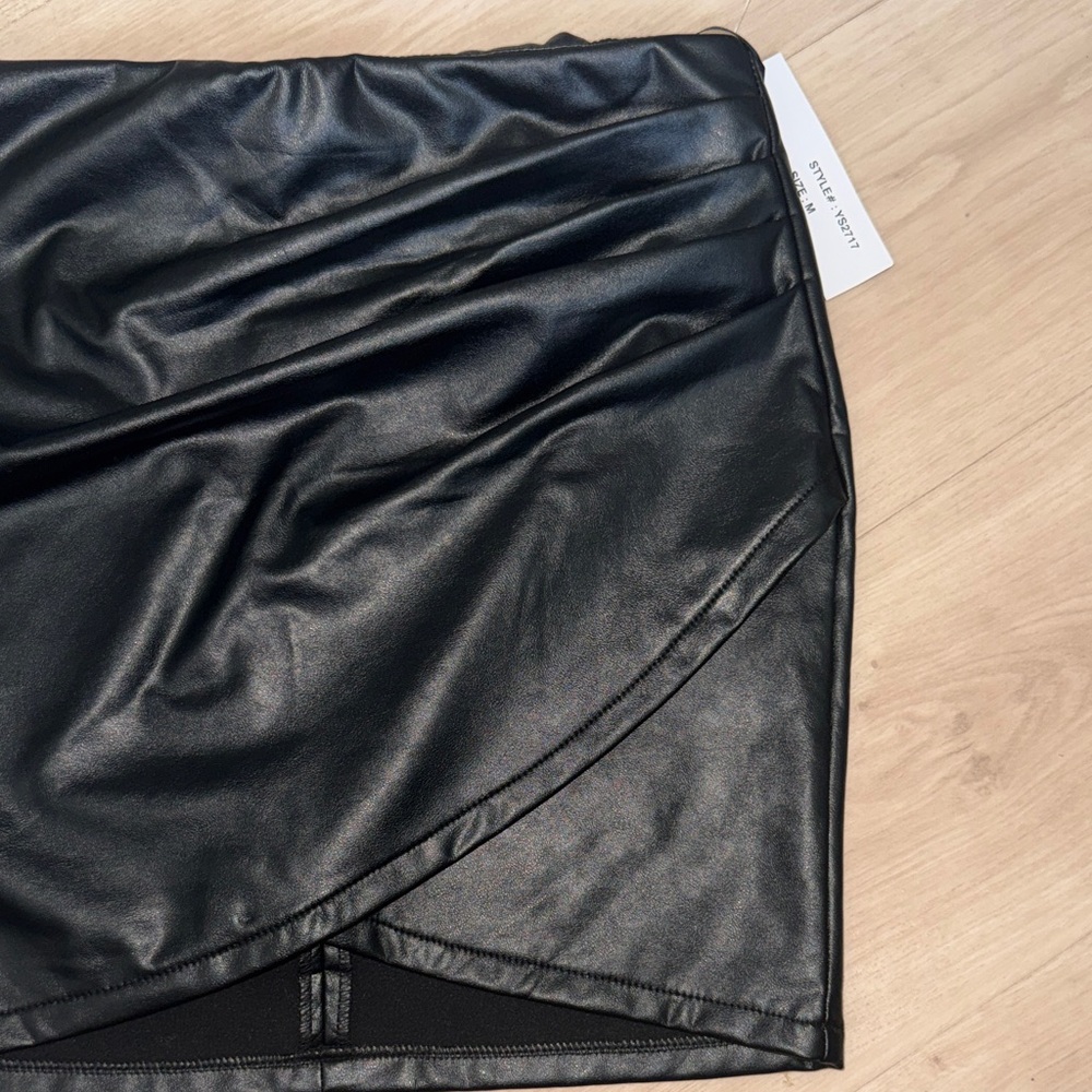 Chocolate USA Black Asymmetrical Mini Skirt - Picture 2 of 8